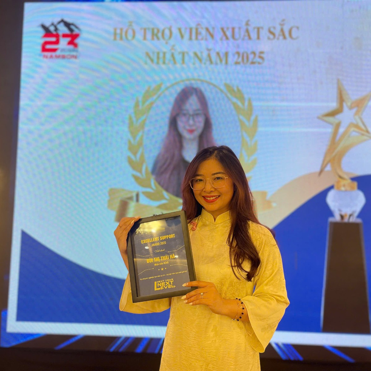 Hỗ trợ viên xuất sắc 2025